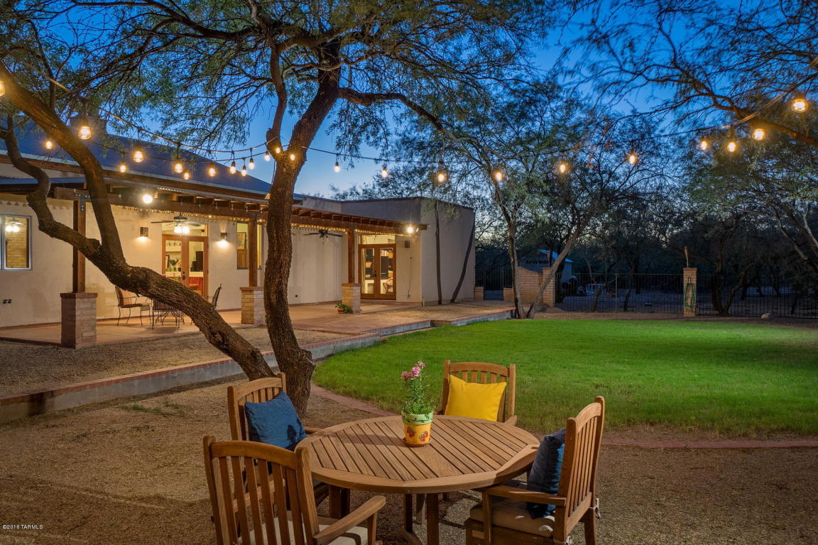 11367 Edison St, Tucson, AZ 85749 photo 1