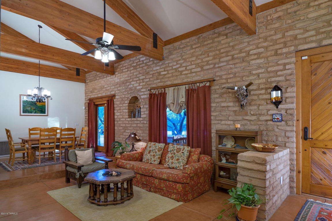11367 Edison St, Tucson, AZ 85749 photo 3