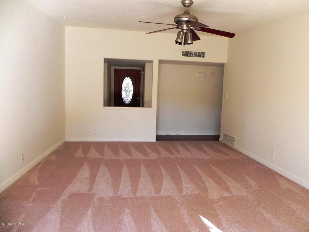 9018 E 33rd Pl, Tucson, AZ 85710 photo 3