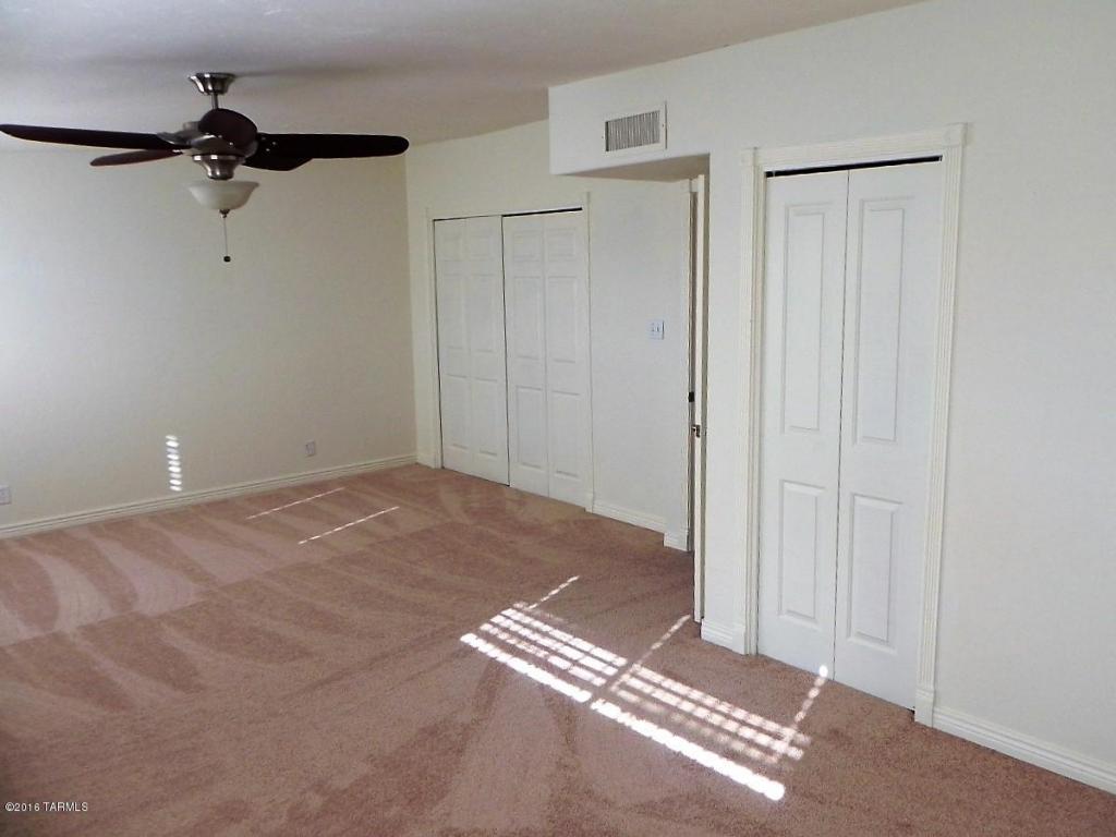9018 E 33rd Pl, Tucson, AZ 85710 photo 11