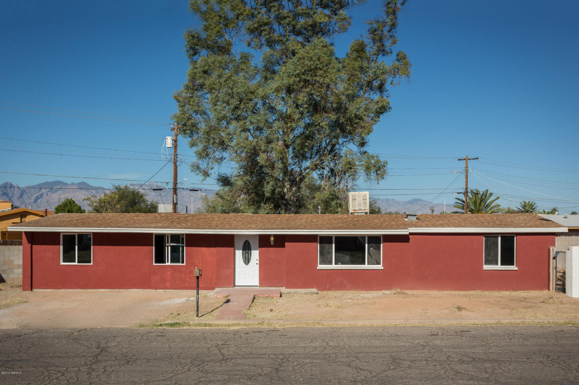 2331 E Warwick Vis, Tucson, AZ 85713 photo 3