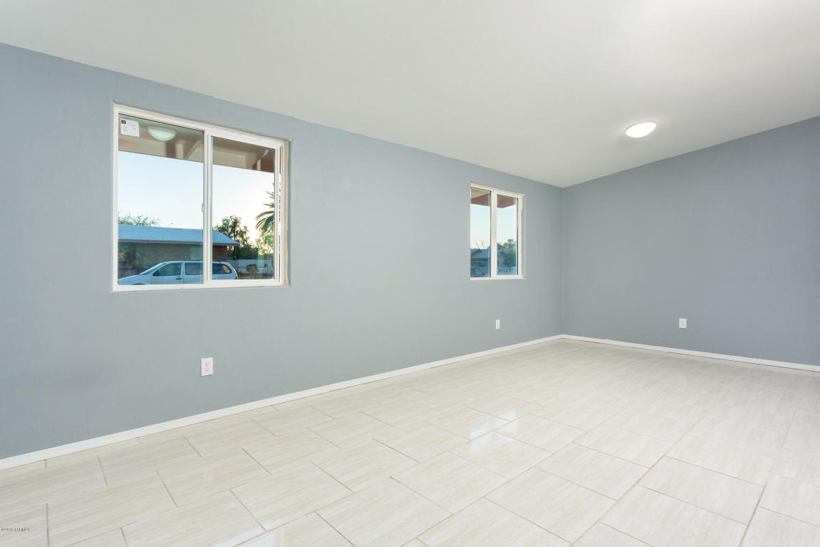 2331 E Warwick Vis, Tucson, AZ 85713 photo 14