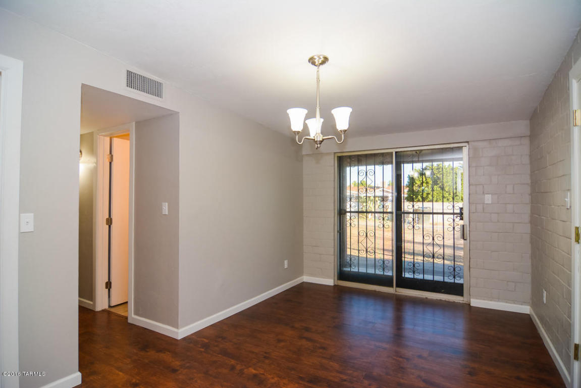 2419 E Beverly Dr, Tucson, AZ 85719 photo 13