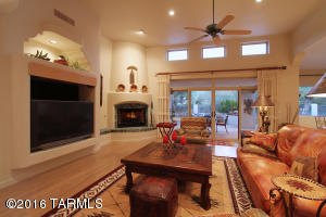 7281 E Desert Moon Loop, Tucson, AZ 85750 photo 4