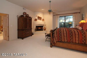 7281 E Desert Moon Loop, Tucson, AZ 85750 photo 6