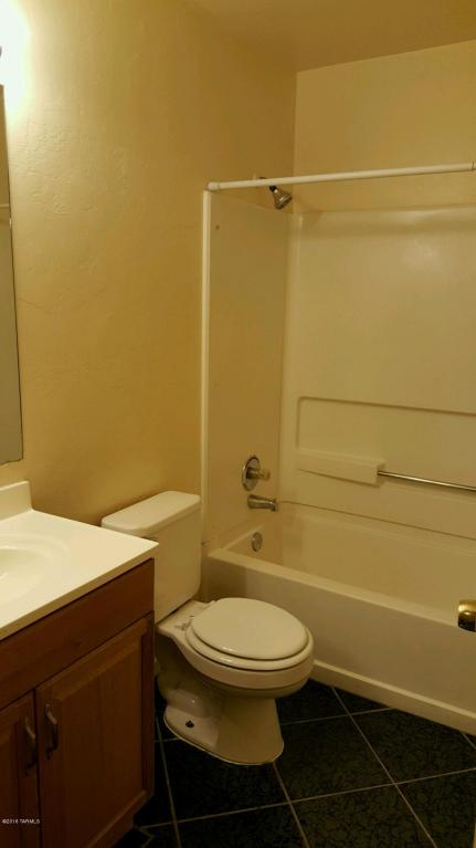 901 E 33rd St, Tucson, AZ 85713 photo 7
