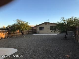 901 E 33rd St, Tucson, AZ 85713 photo 10