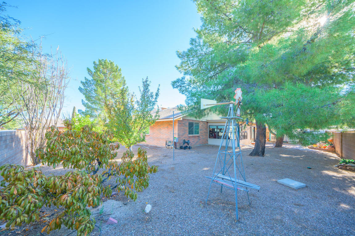 10040 Eric Alan Pl, Tucson, AZ 85748 photo 11