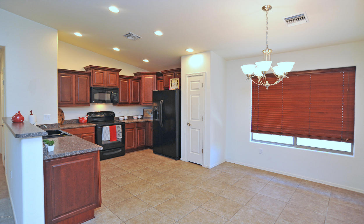 4133 E Shadow Branch Dr, Tucson, AZ 85756 photo 9