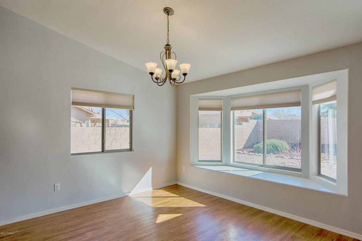 1009 S Willis Ave, Vail, AZ 85641 photo 7