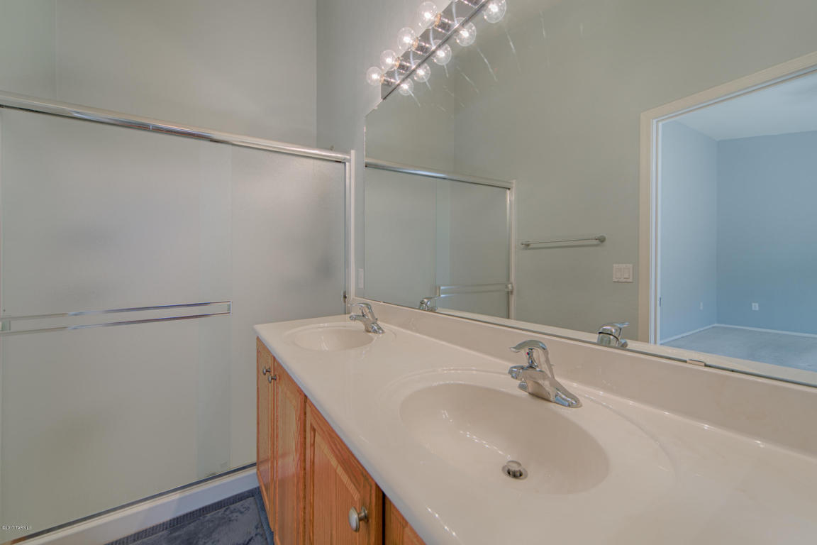 1009 S Willis Ave, Vail, AZ 85641 photo 10