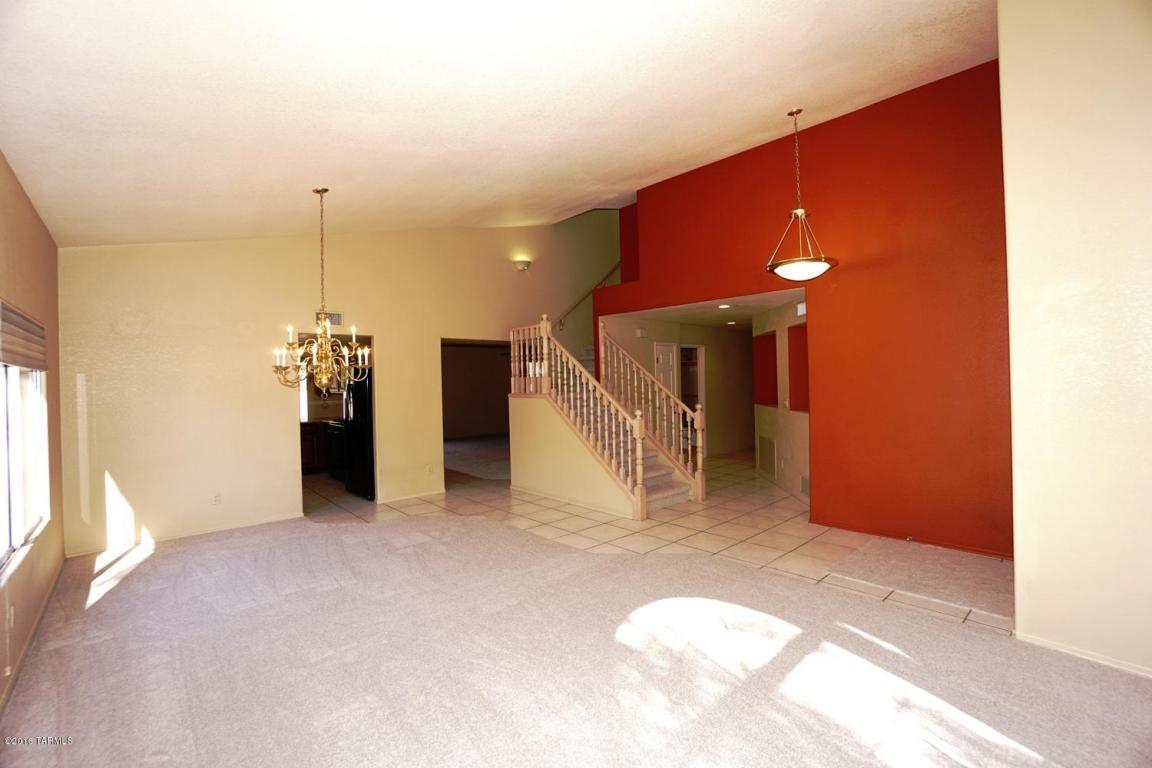8031 E Star Glory Dr, Tucson, AZ 85715 photo 3