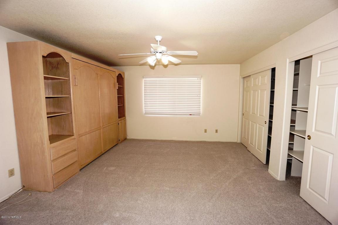 8031 E Star Glory Dr, Tucson, AZ 85715 photo 5