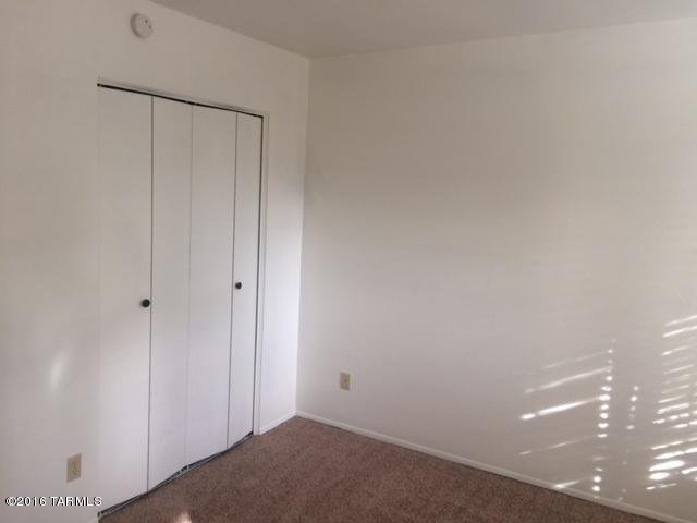 115 E Cholla Shadows, Tucson, AZ 85704 photo 8