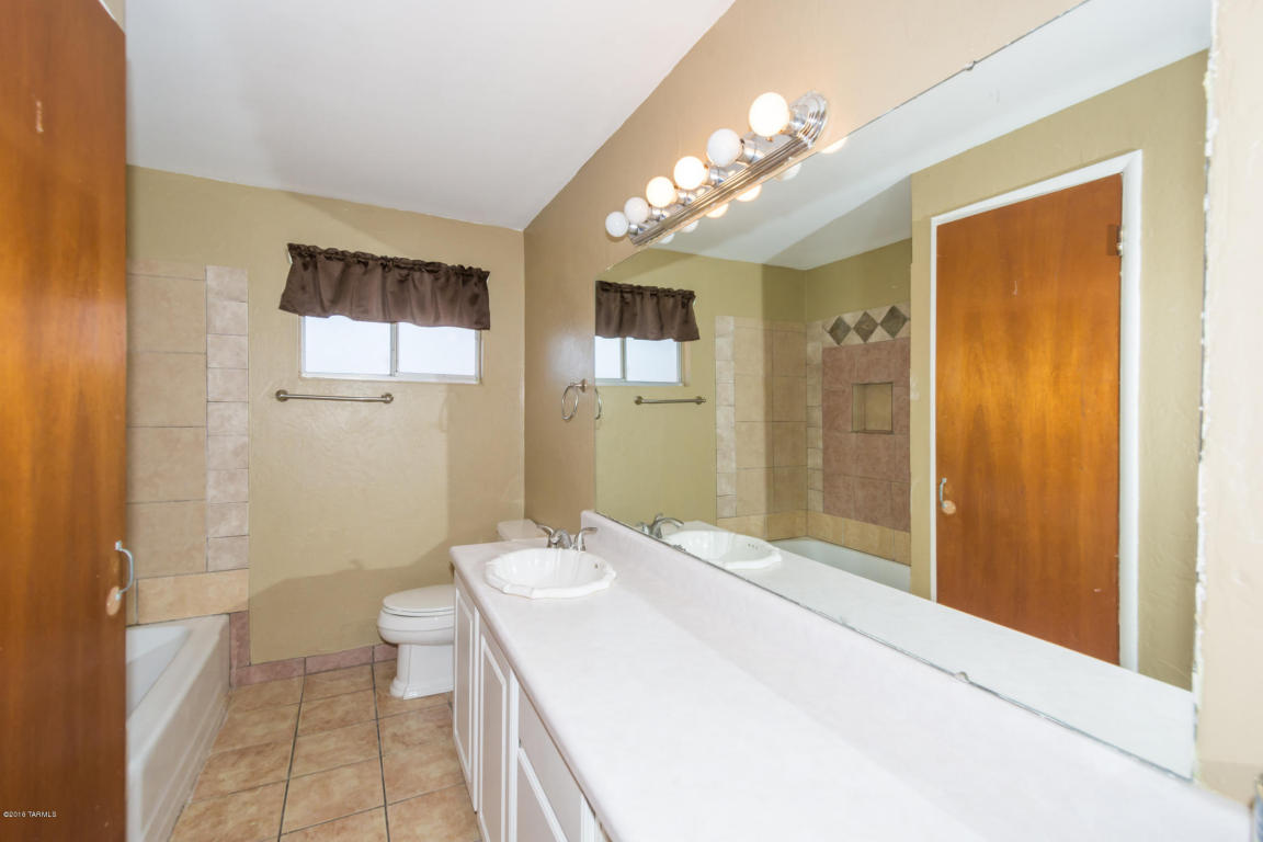 5750 E 5th St, Tucson, AZ 85711 photo 23