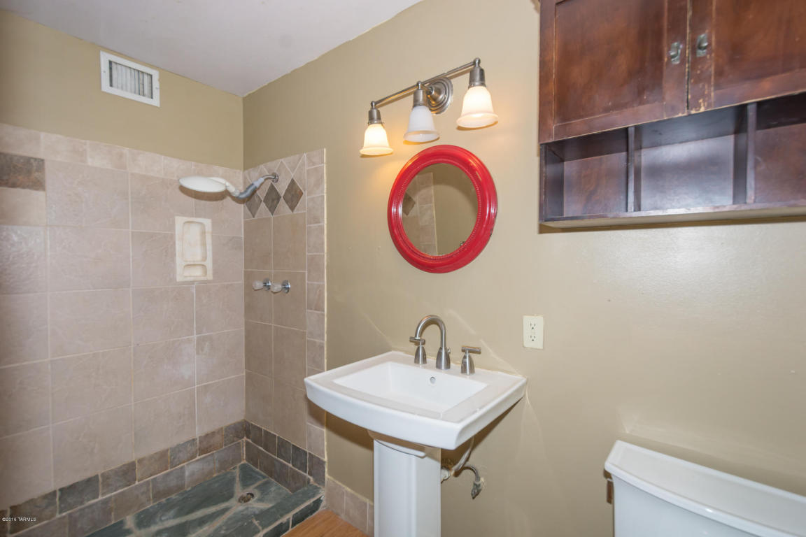 5750 E 5th St, Tucson, AZ 85711 photo 15