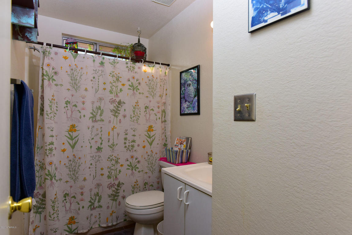21 E Lee St, Tucson, AZ 85705 photo 18
