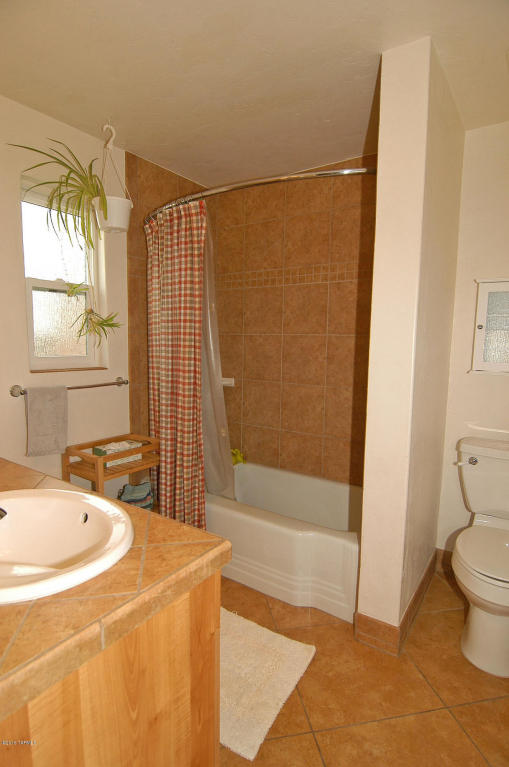 1146 E Waverly St, Tucson, AZ 85719 photo 5