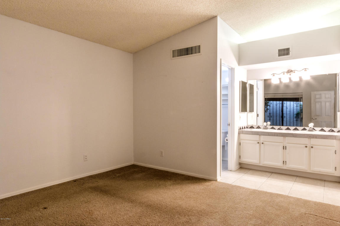 3307 W Firefall Pl, Tucson, AZ 85741 photo 9