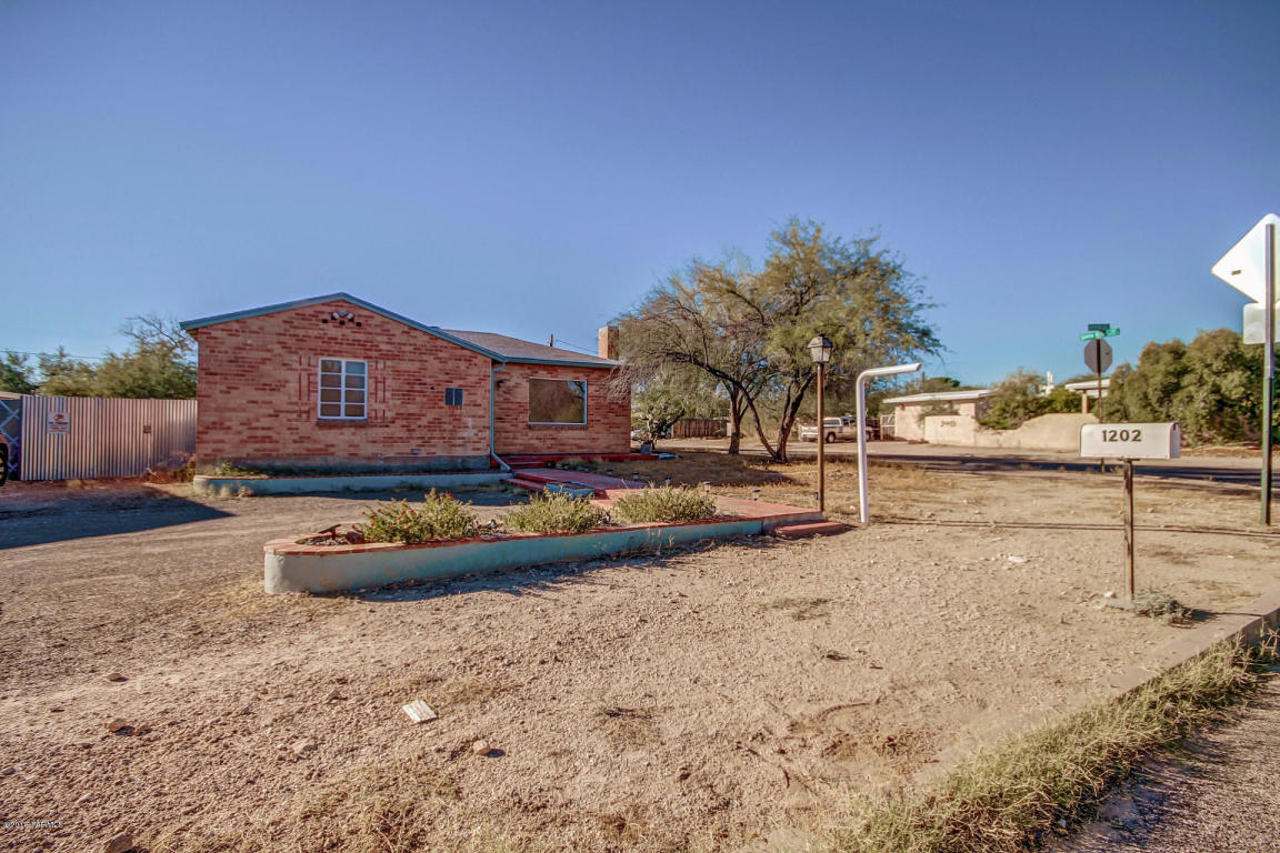 1202 E Spring St, Tucson, AZ 85719 photo 1