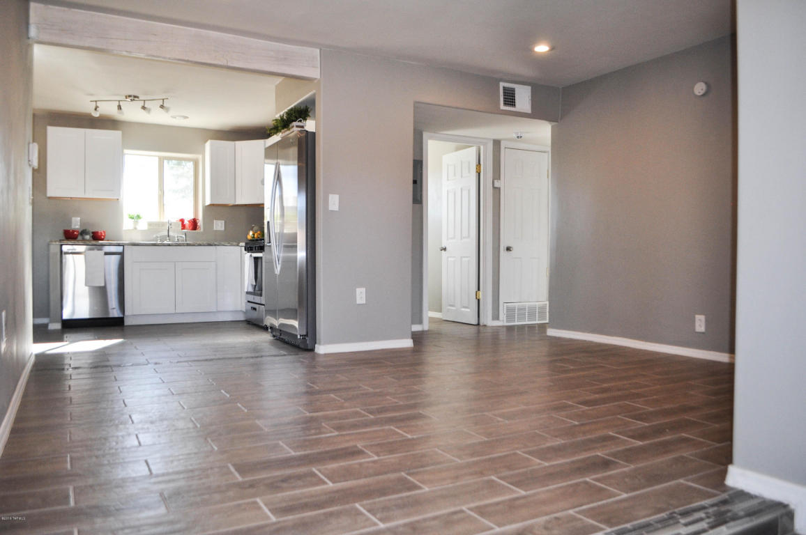 2940 E 26th St, Tucson, AZ 85713 photo 4