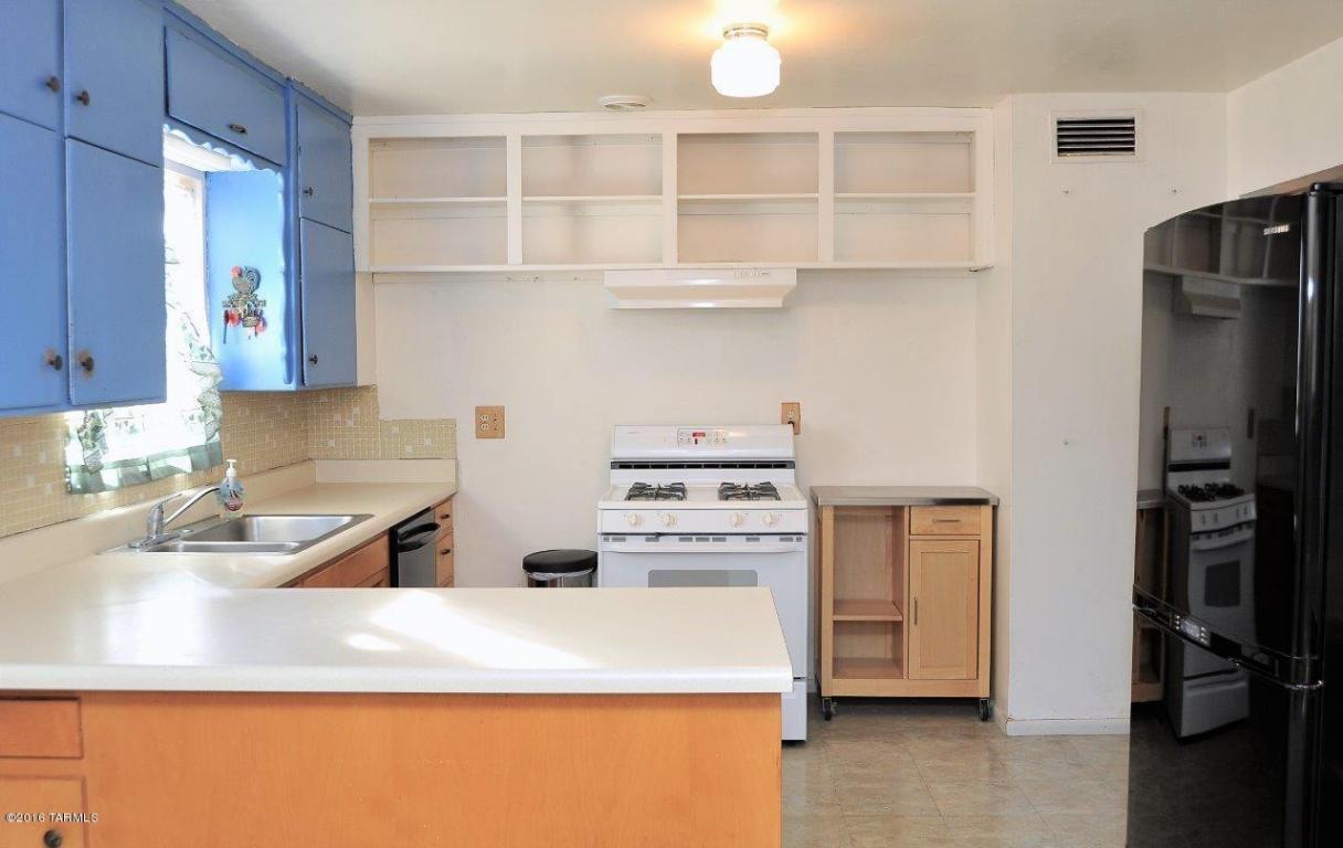5814 E 18th St, Tucson, AZ 85711 photo 8