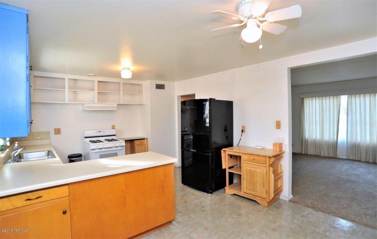 5814 E 18th St, Tucson, AZ 85711 photo 7