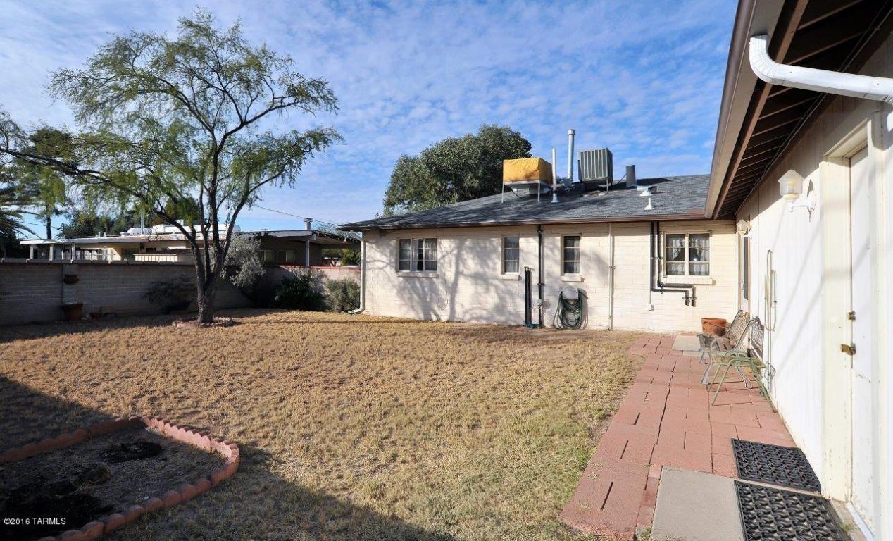 5814 E 18th St, Tucson, AZ 85711 photo 10