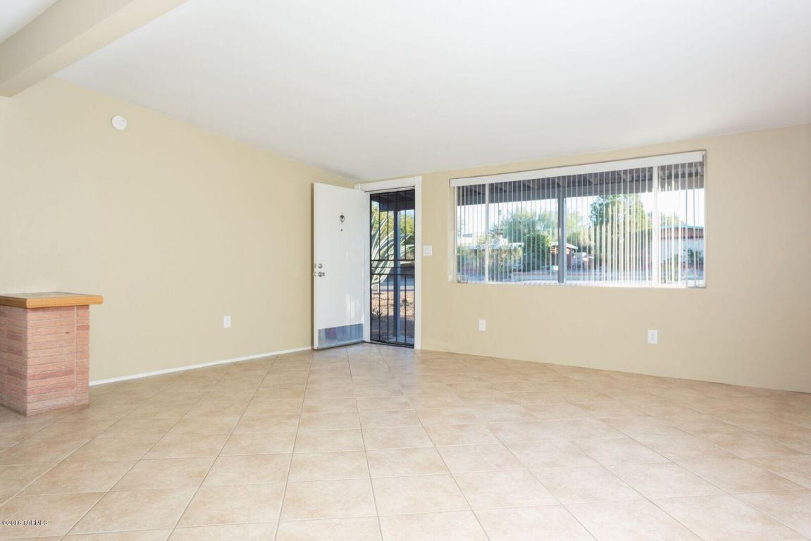 5801 E 4th St, Tucson, AZ 85711 photo 12