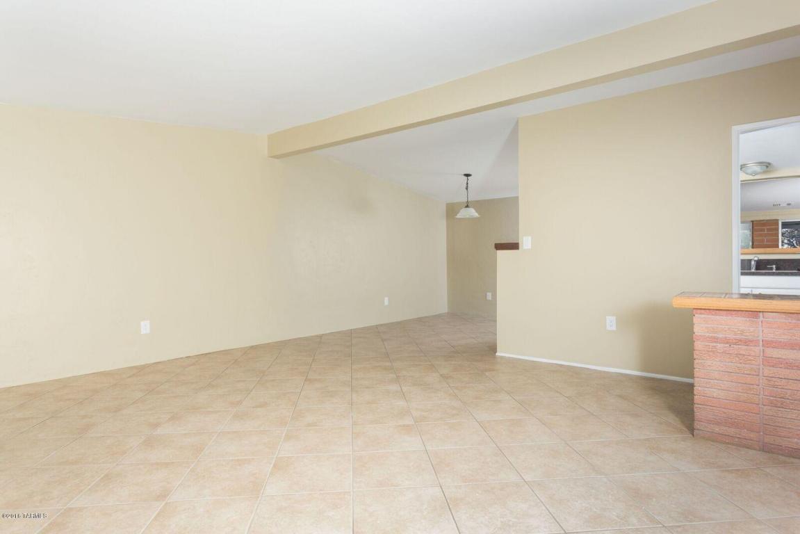 5801 E 4th St, Tucson, AZ 85711 photo 11