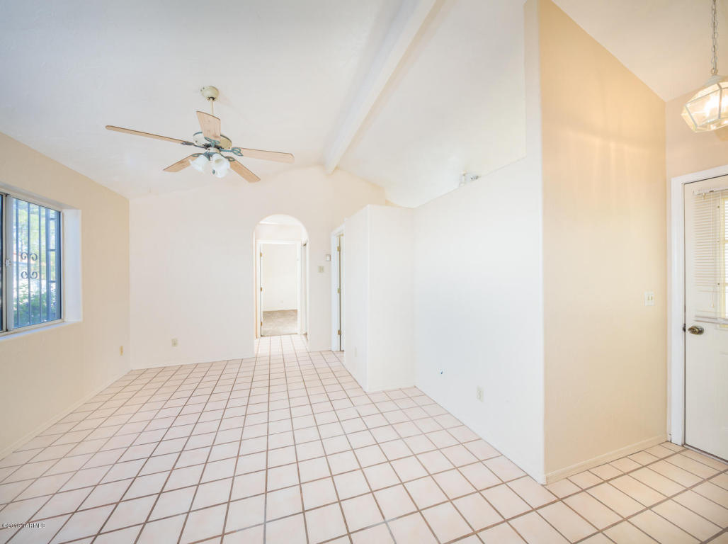 6014 E 21st St, Tucson, AZ 85711 photo 6