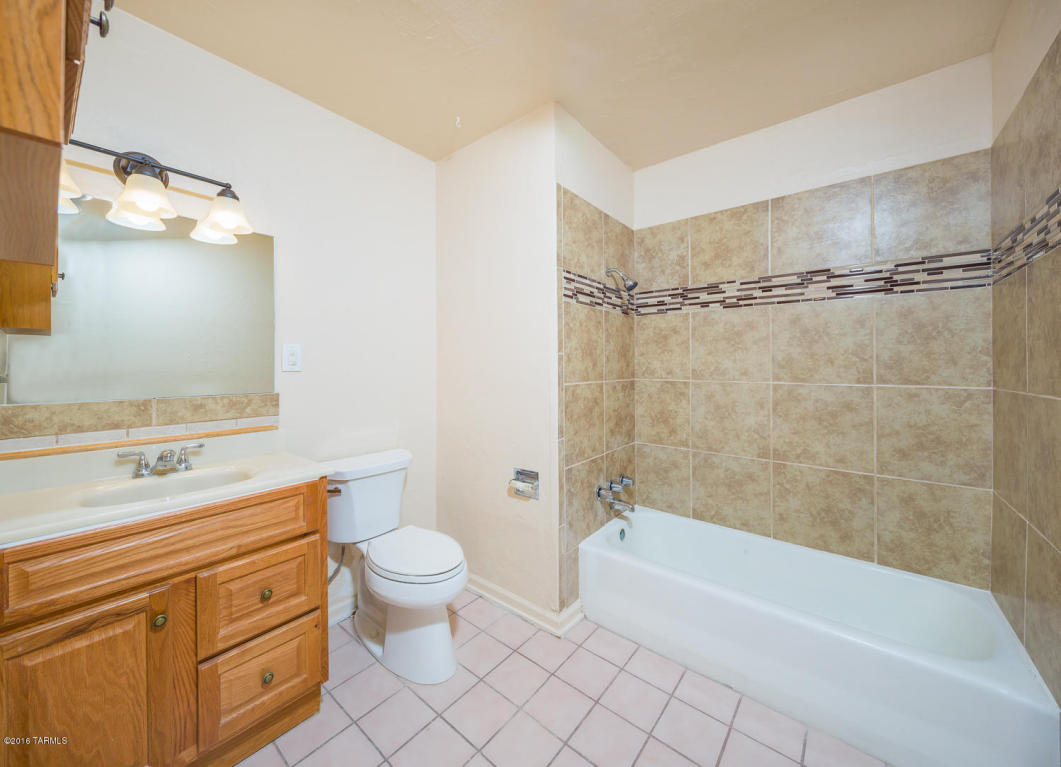 6014 E 21st St, Tucson, AZ 85711 photo 13