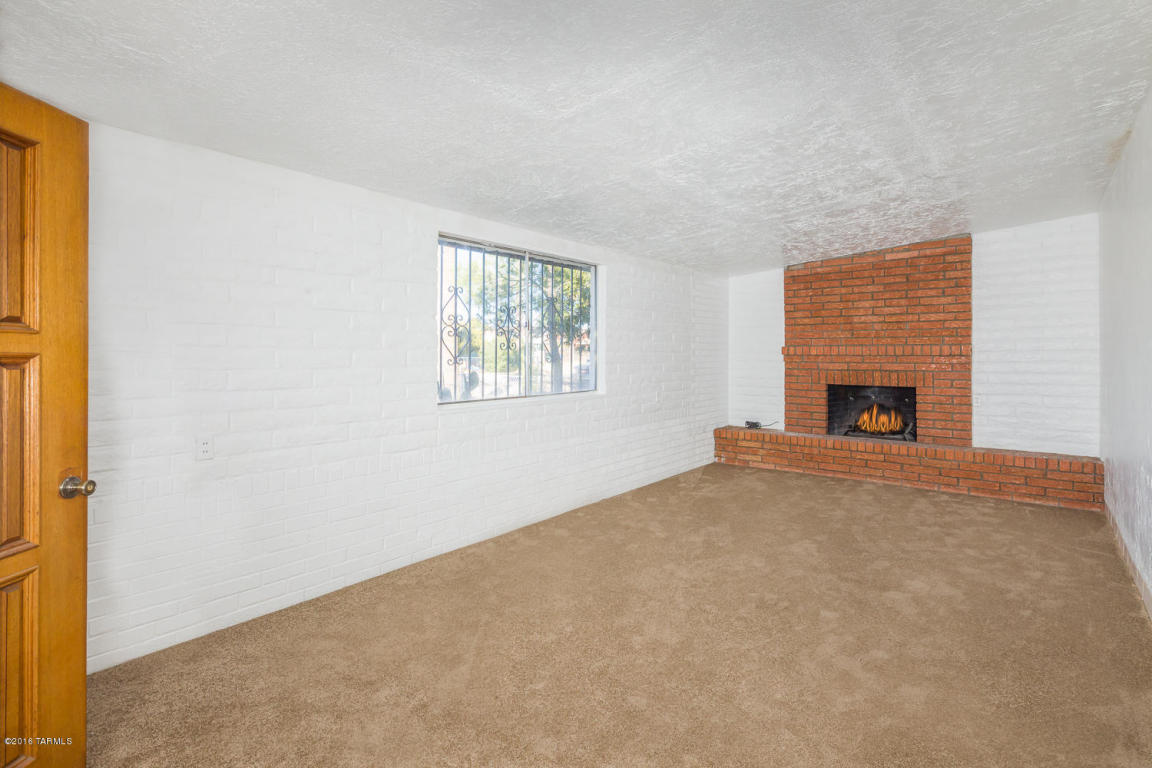 6014 E 21st St, Tucson, AZ 85711 photo 7