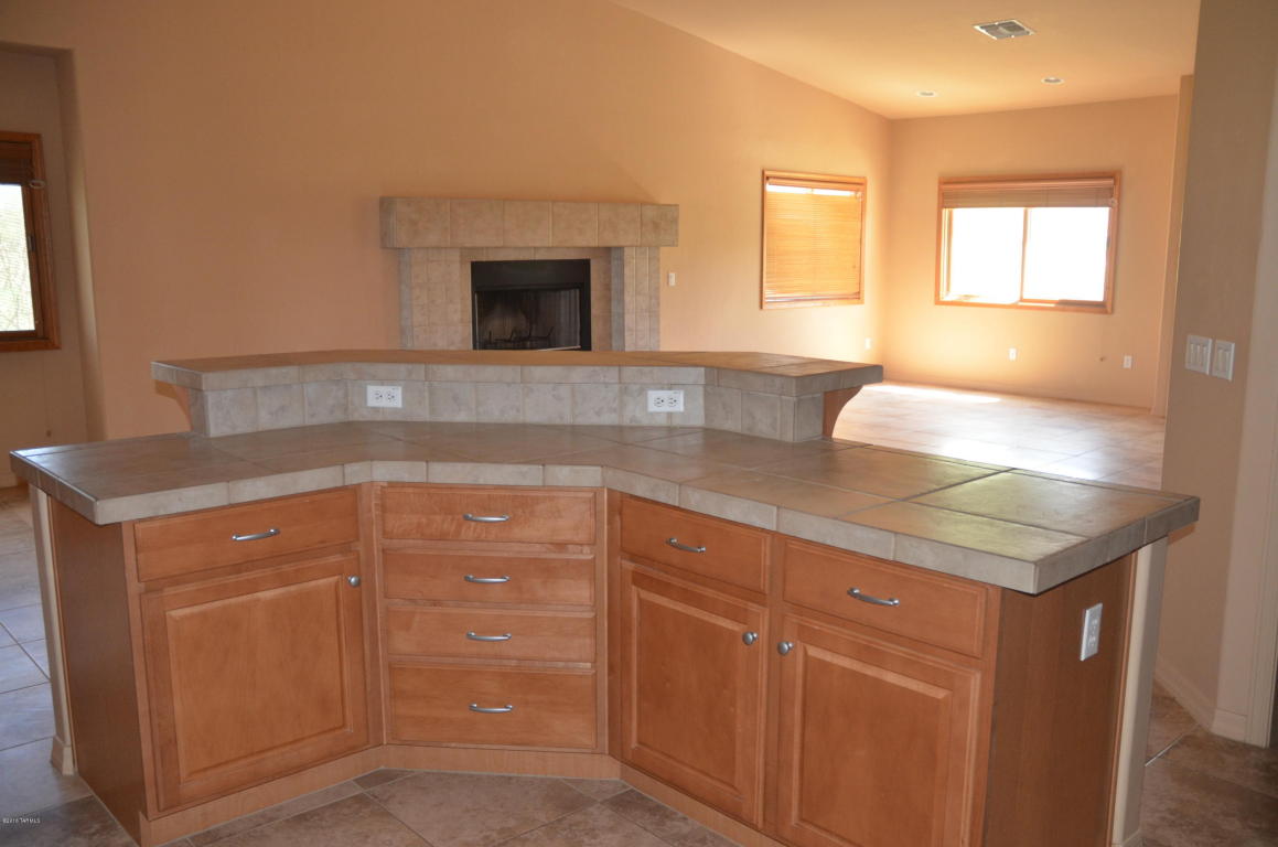 2980 E Consuelo Pl, Vail, AZ 85641 photo 6