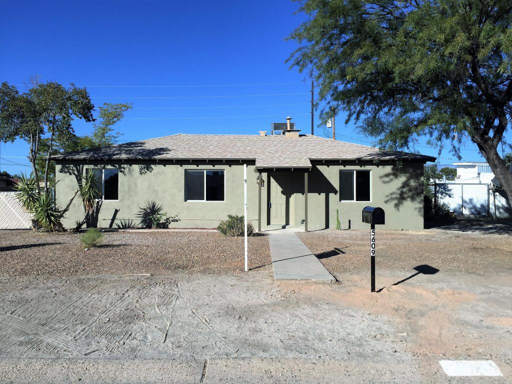 5609 E 23rd St, Tucson, AZ 85711 photo 1