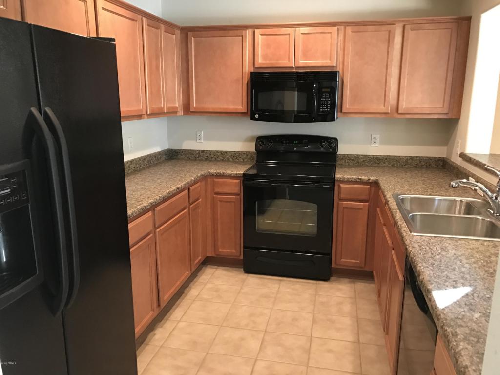 10610 E Singing Canyon Dr, Tucson, AZ 85747 photo 3