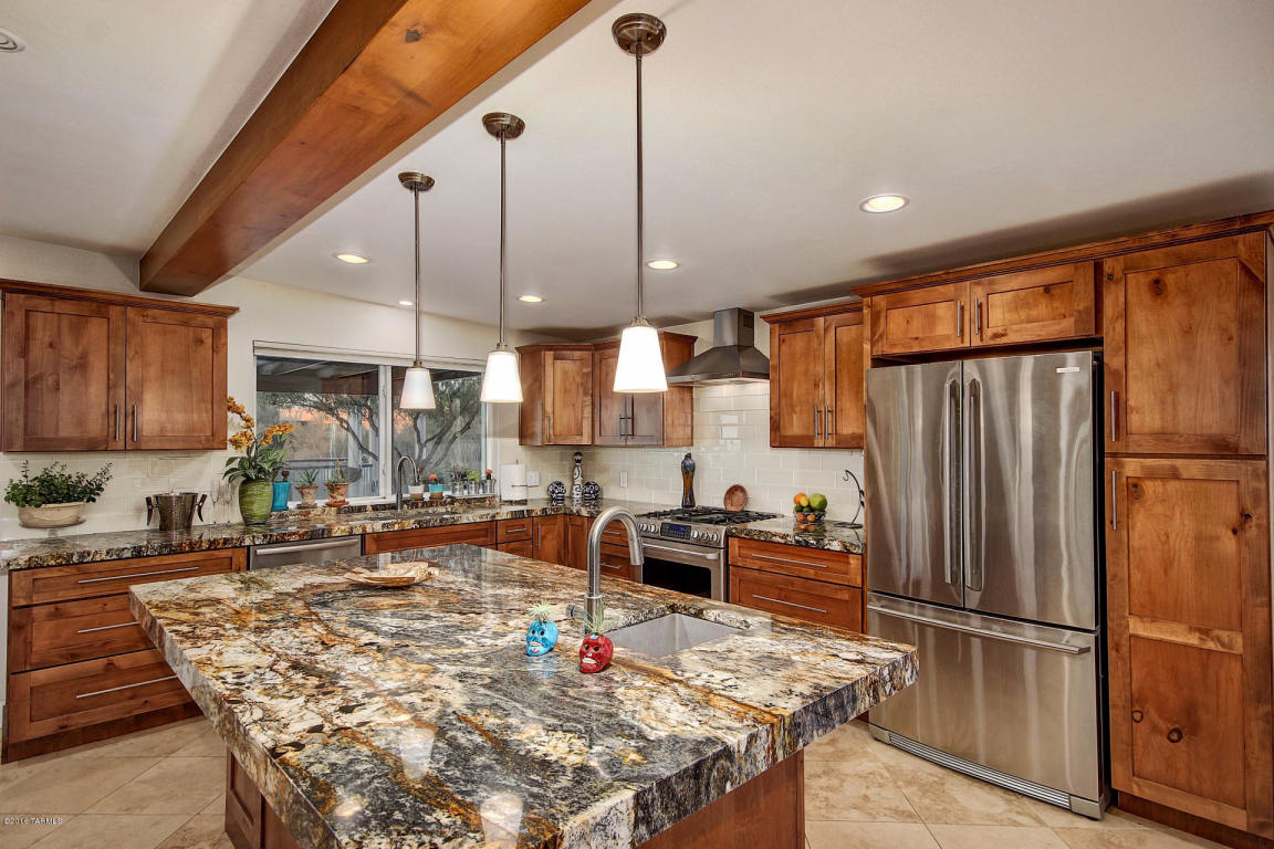 545 Eton Dr, Tucson, AZ 85704 photo 3