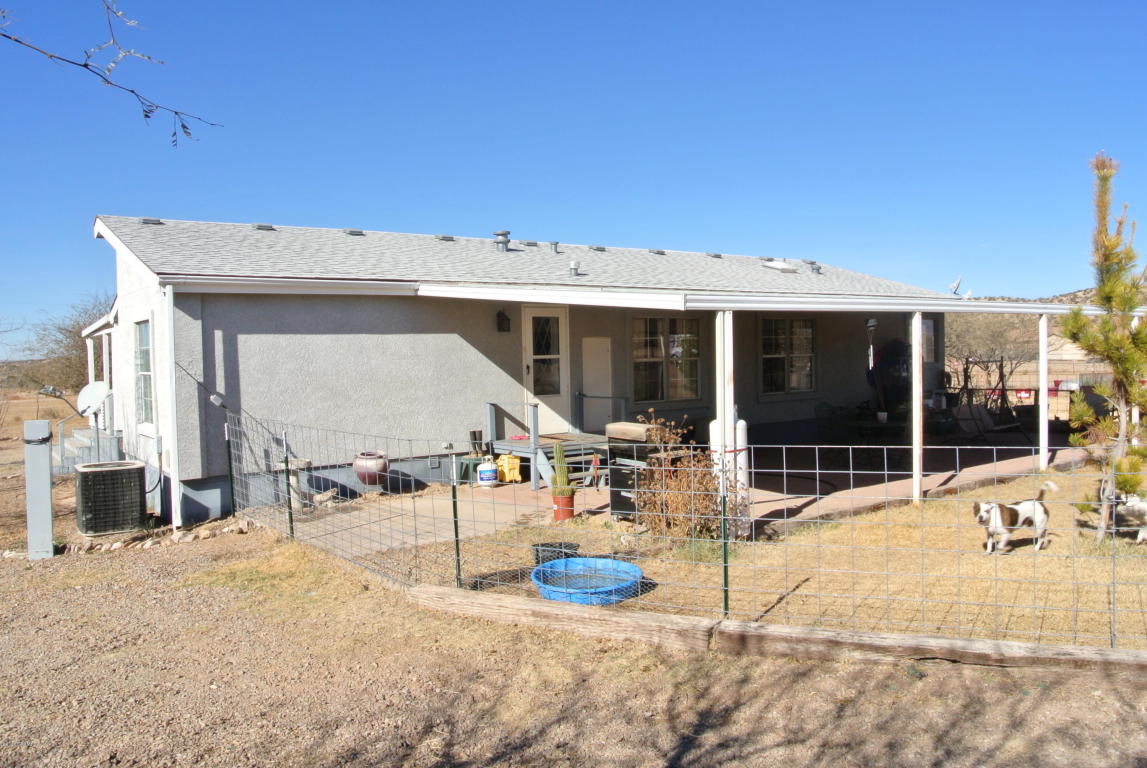 663 S Greenleaf Rd, Benson, AZ 85602 photo 6