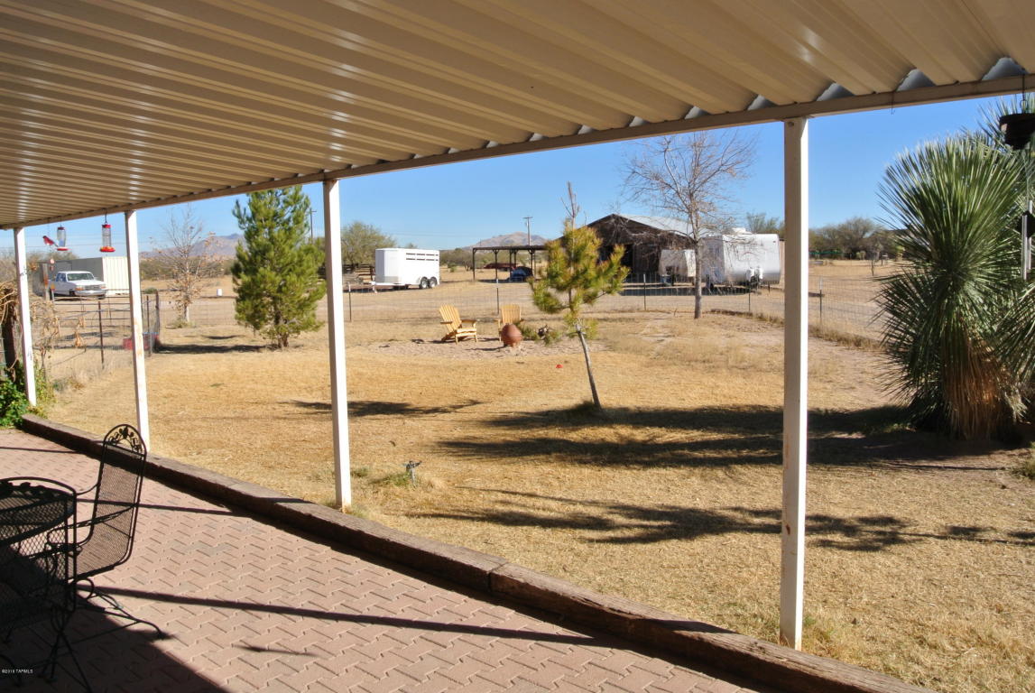 663 S Greenleaf Rd, Benson, AZ 85602 photo 9