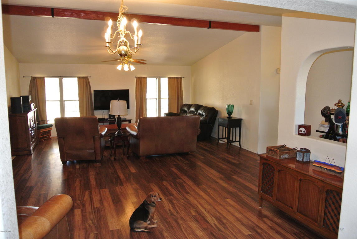 663 S Greenleaf Rd, Benson, AZ 85602 photo 11
