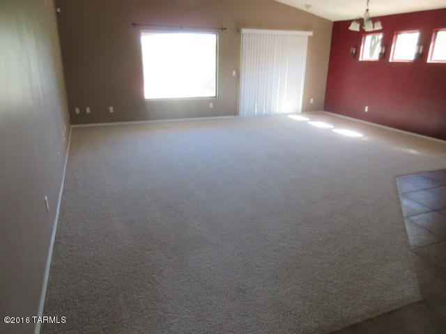 13601 E Aviara Pl, Vail, AZ 85641 photo 2