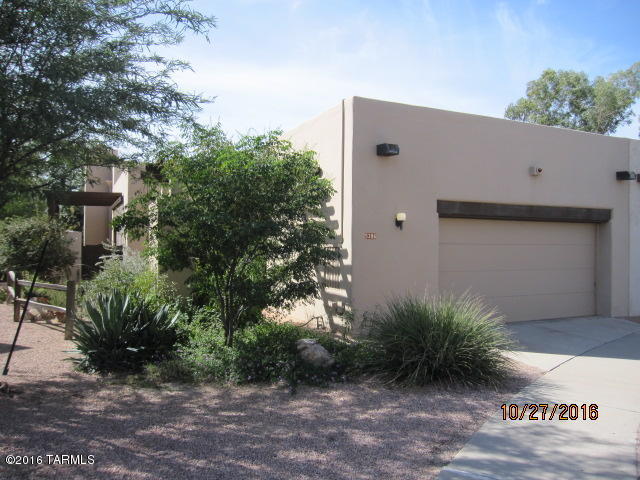 5396 E Francisco Loop, Tucson, AZ 85712 photo 1