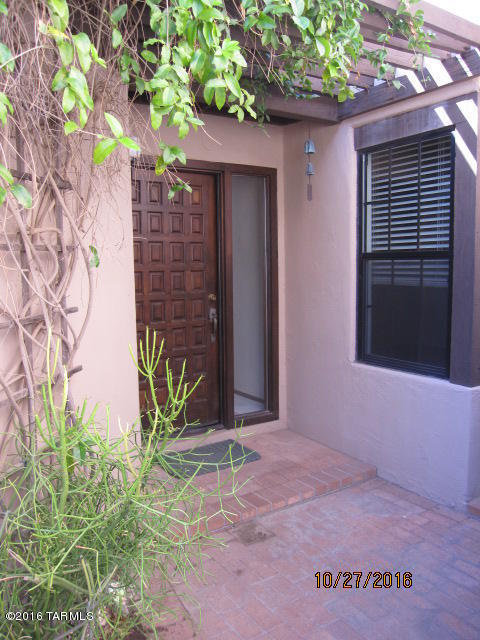 5396 E Francisco Loop, Tucson, AZ 85712 photo 3