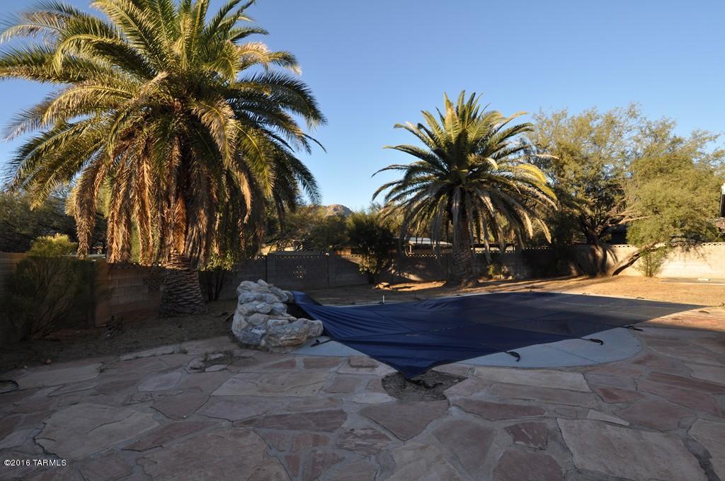 9181 E Walnut Tree Dr, Tucson, AZ 85749 photo 13