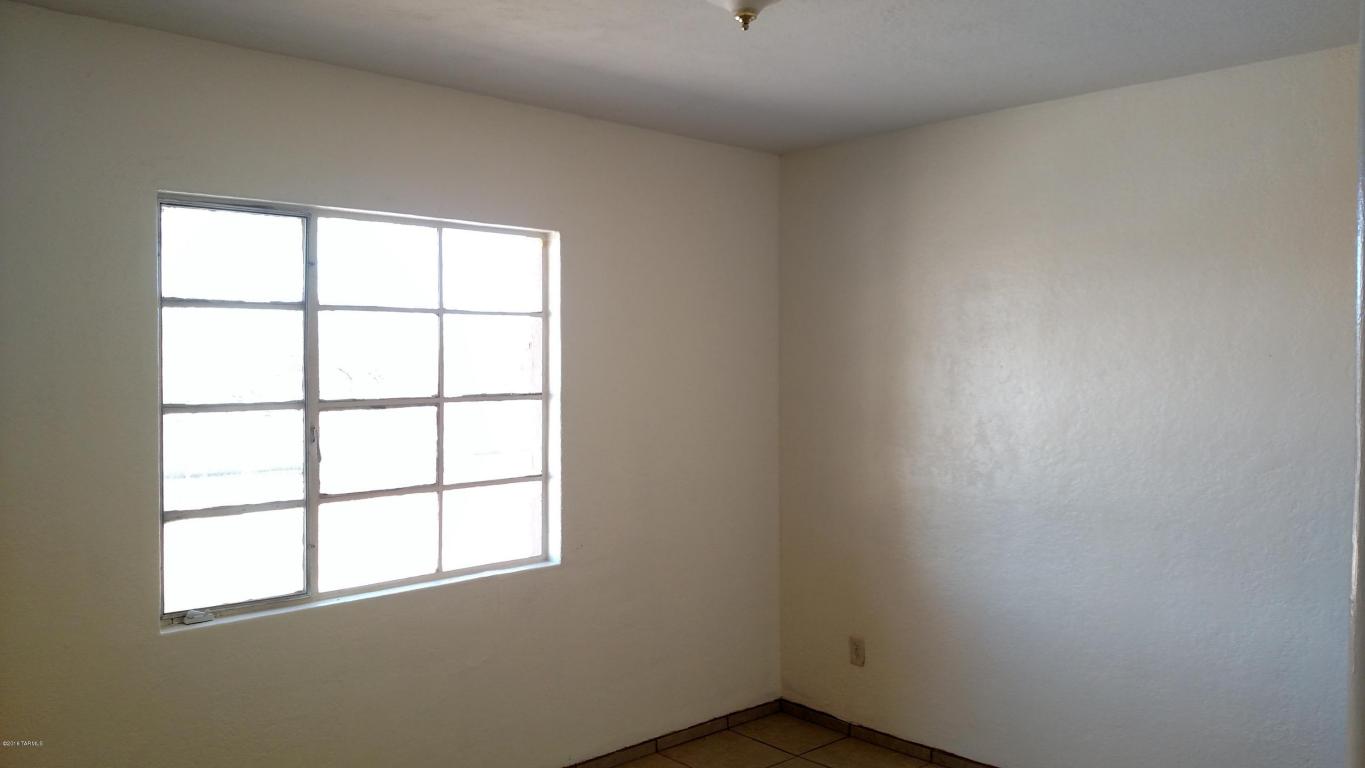 3400 E Felix Blvd, Tucson, AZ 85706 photo 8