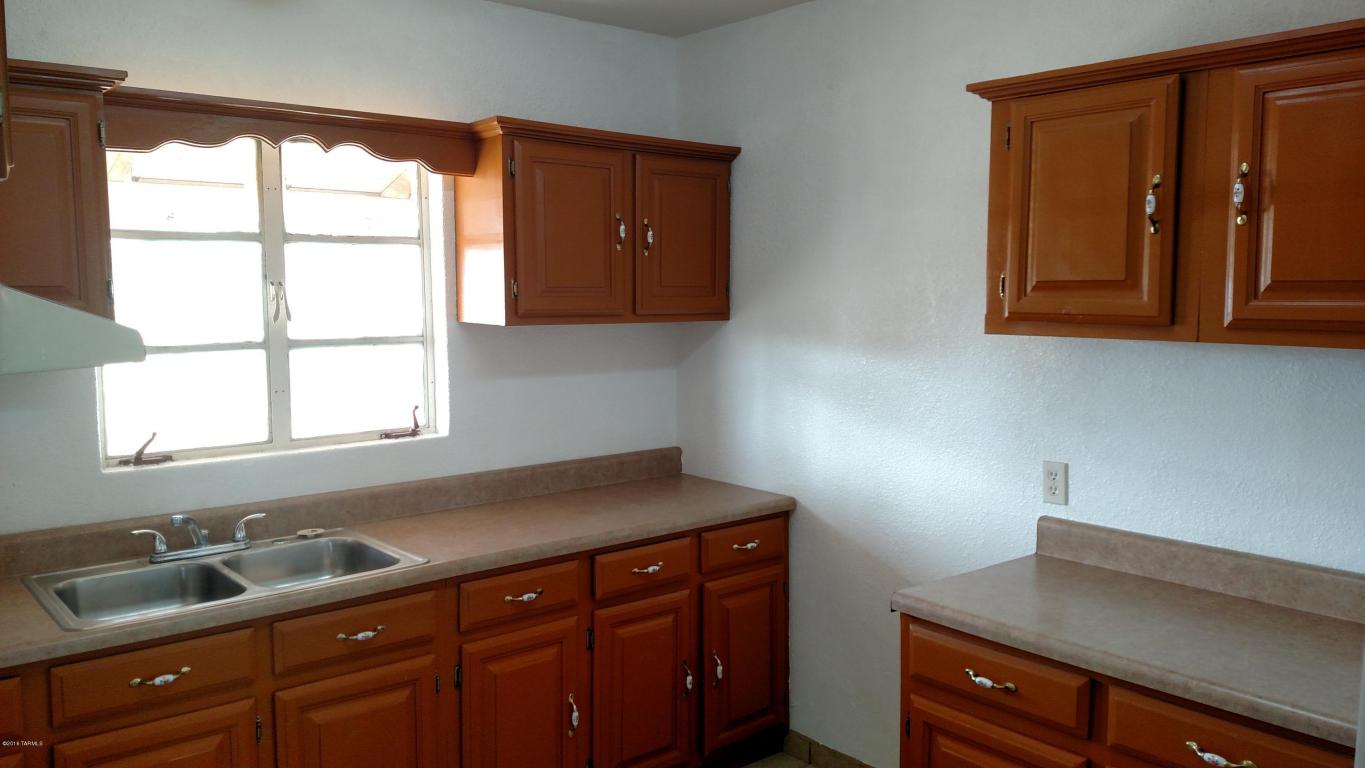 3400 E Felix Blvd, Tucson, AZ 85706 photo 3