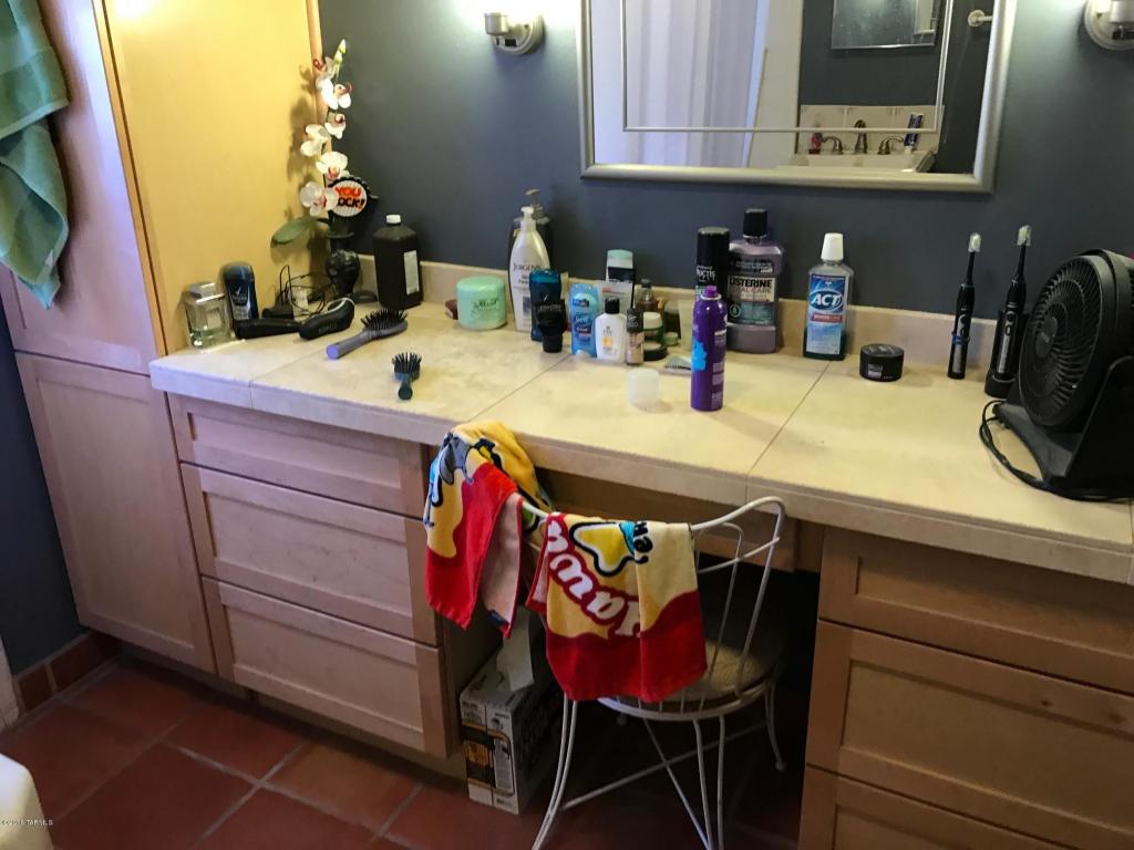 5273 E 20th St, Tucson, AZ 85711 photo 9