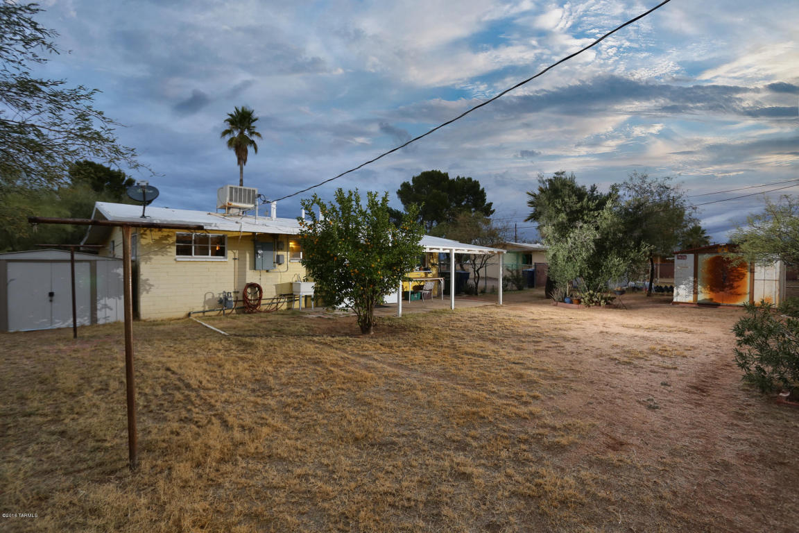4626 E Sylvane St, Tucson, AZ 85711 photo 22