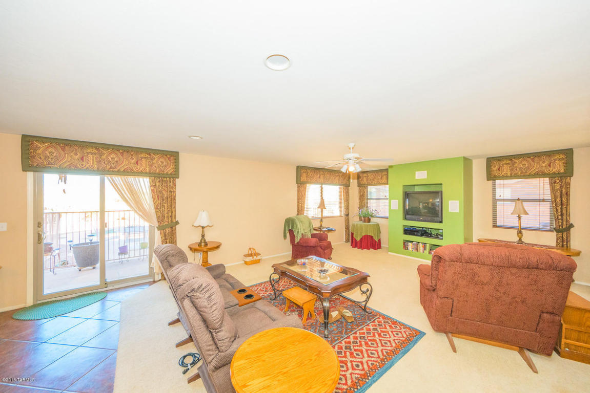 10587 E Bridgeport St, Tucson, AZ 85747 photo 9