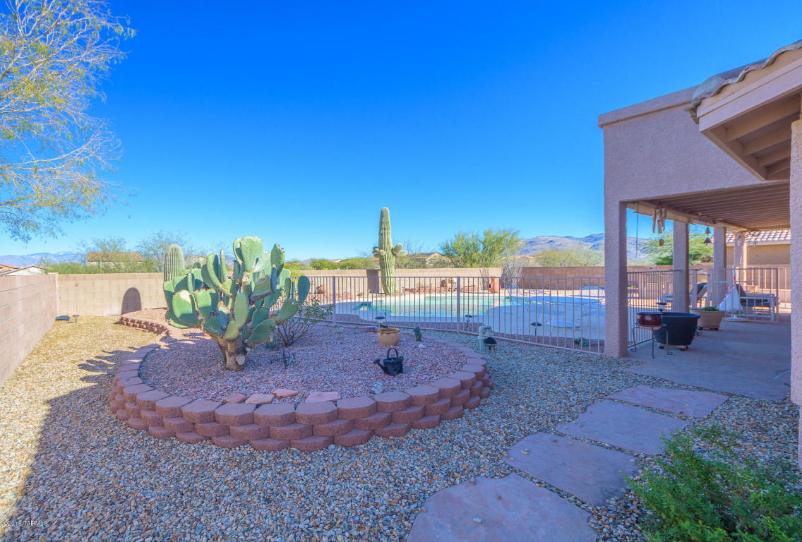 10587 E Bridgeport St, Tucson, AZ 85747 photo 22